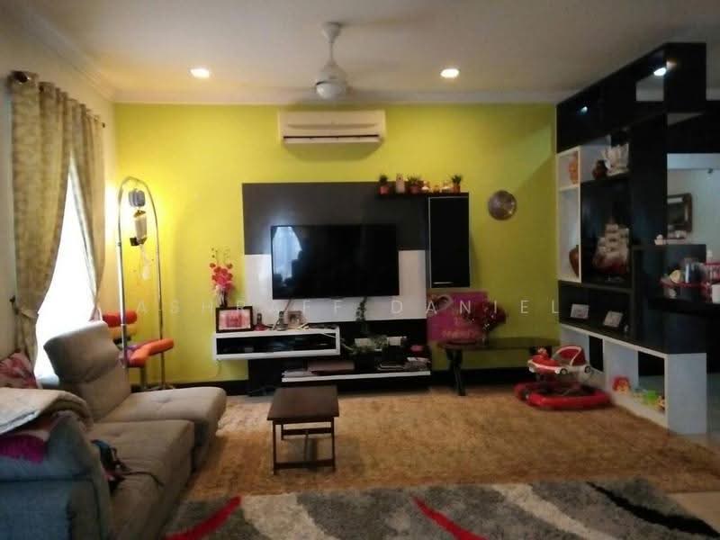 Semi-Detached House for Sale in Taman Segambut (Jalan Kuching) - Ashraff Daniel - Living Room - PropertyGuru.com.my