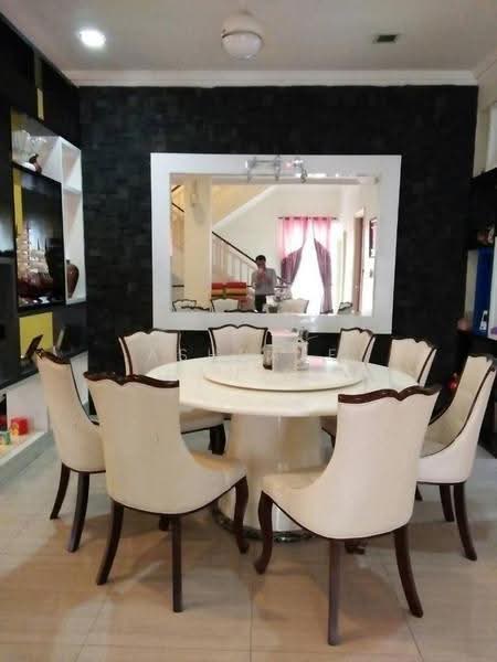 Semi-Detached House for Sale in Taman Segambut (Jalan Kuching) - Ashraff Daniel - Dining Room - PropertyGuru.com.my