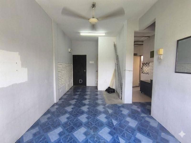 Apartment for Sale at Pangsapuri Melor - Azzad Zarull - Interior - PropertyGuru.com.my