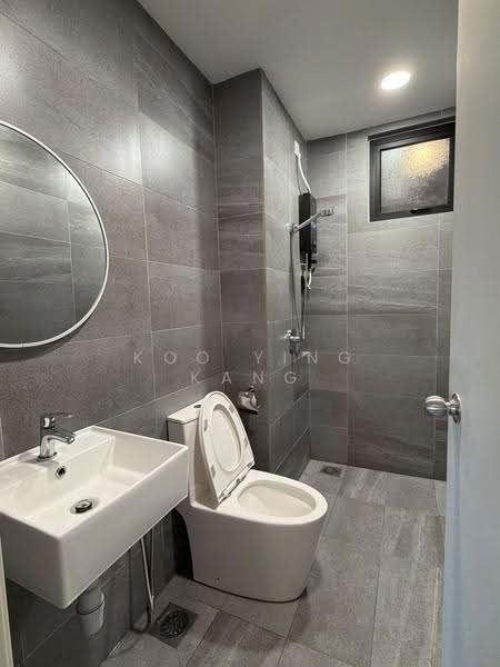 Kondominium untuk Disewa di Nestree Residence - Koo Ying Kang - Bathroom - PropertyGuru.com.my