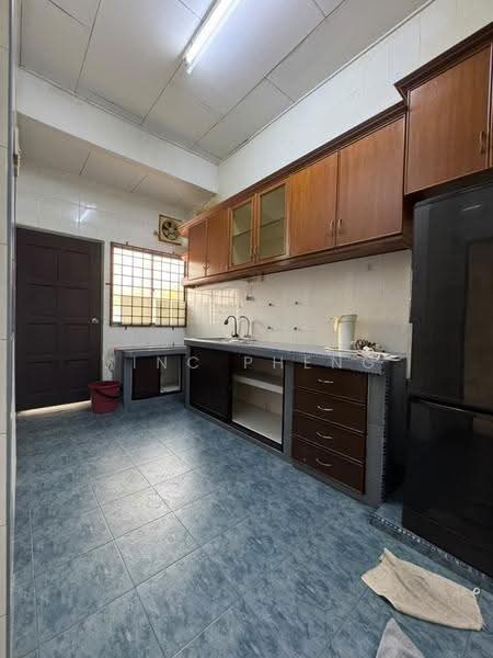 1-storey Terraced House for Sale in Bertam Malim (Bertam) - Vinc Pheng - Kitchen - PropertyGuru.com.my