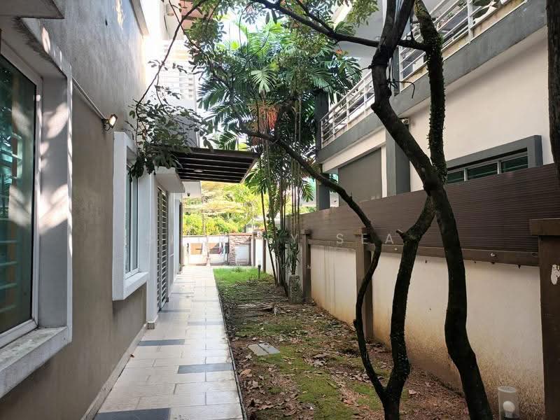 Rumah Berkembar untuk Dijual di Bandar Mahkota Cheras (Cheras) - Shirley Sea - Exterior - PropertyGuru.com.my