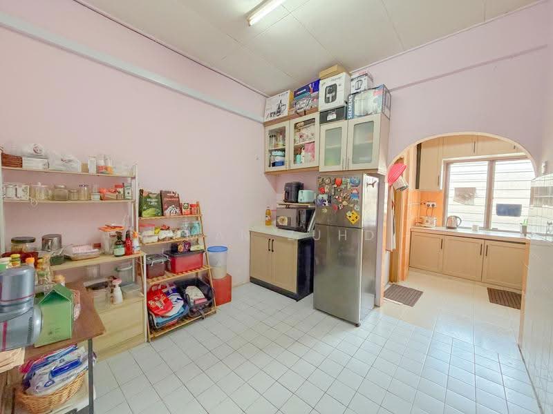 Rumah Teres 1-Tingkat untuk Dijual di Taman Tasik Teratai (Serendah) - AIMAN ZUHDI - Kitchen - PropertyGuru.com.my