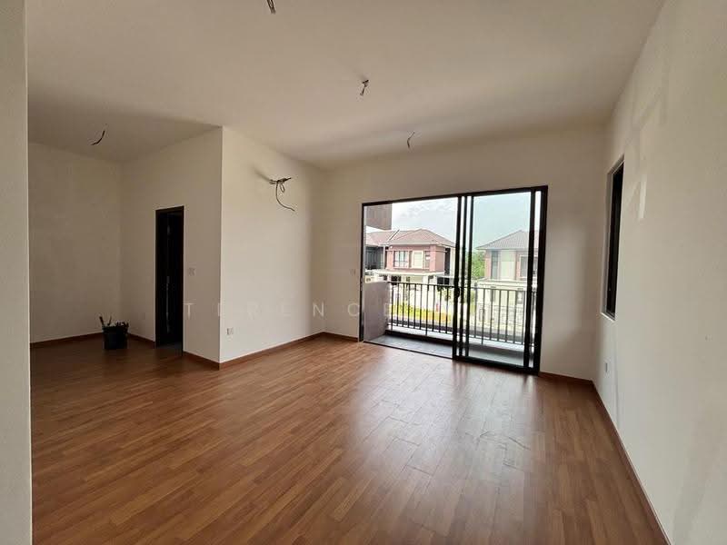 Rumah Berkembar untuk Dijual di Taman Tasik Semenyih (Semenyih) - Terence Yap - Living Room - PropertyGuru.com.my