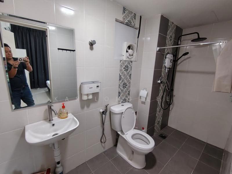 Kondominium untuk Disewa di Anderson Residences @ Ipoh - Kar Long Lee - Bathroom - PropertyGuru.com.my