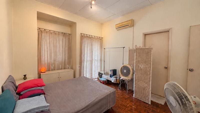 2-storey Terraced House for Sale in Bandar Sri Damansara (Selangor) - Vincent Tan - Bedroom - PropertyGuru.com.my