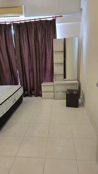 Kediaman Servis untuk Disewa di SetiaWalk - Abby Chan - Bedroom - PropertyGuru.com.my