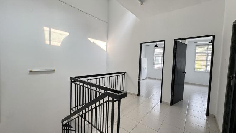 Rumah Teres 2-Tingkat untuk Disewa di Rawang (Selangor) - Lau Ia Ein - Interior - PropertyGuru.com.my