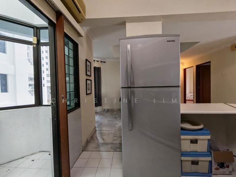 Kondominium untuk Dijual di Marina Tower (Ratu Mutiara) - Christine Lim - PropertyGuru.com.my