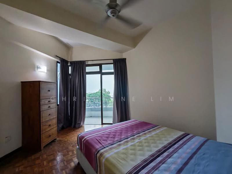 Kondominium untuk Dijual di Marina Tower (Ratu Mutiara) - Christine Lim - PropertyGuru.com.my