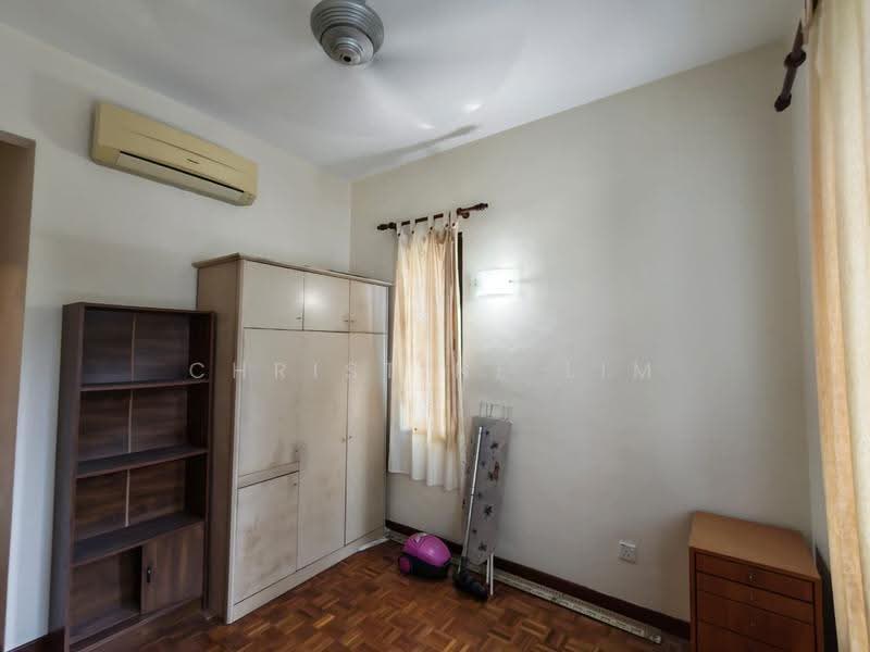 Kondominium untuk Dijual di Marina Tower (Ratu Mutiara) - Christine Lim - PropertyGuru.com.my