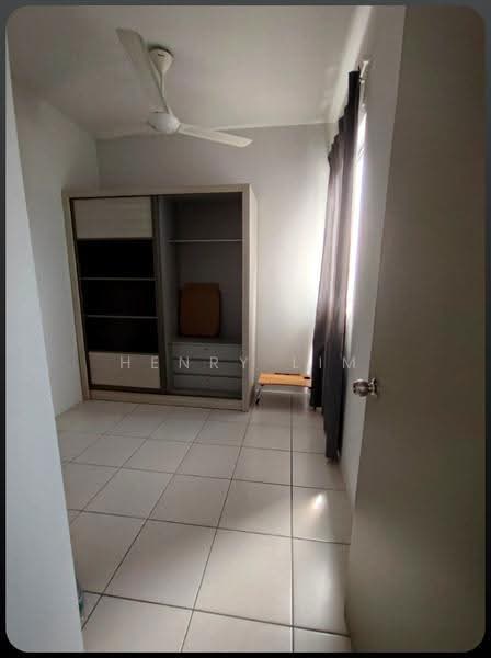 Kondominium untuk Dijual di Residensi Platinum Teratai - Henry Lim - Bedroom - PropertyGuru.com.my