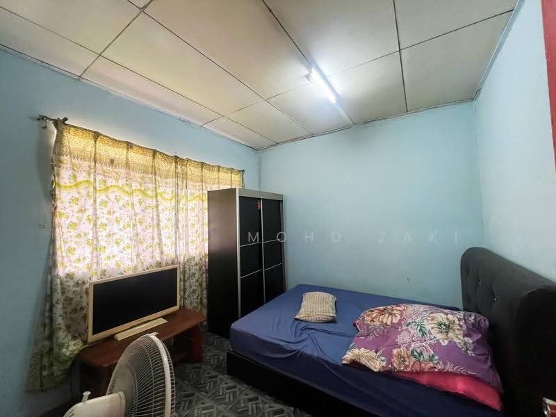 Flat for Sale at Flat PKNS Section 17 Shah Alam - Danial Mohd Zaki - PropertyGuru.com.my