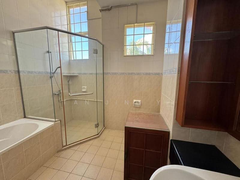 Semi-Detached House for Sale in Sungai Ara (Penang) - Tan Jing Yi - Bathroom - PropertyGuru.com.my