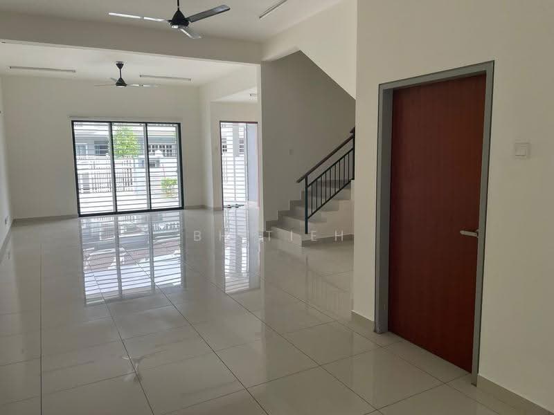 2-storey Terraced House for Sale in Kota Warisan (Sepang) - BH Tieh - PropertyGuru.com.my