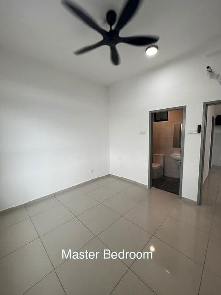Service Residence for Sale at B11 Parkland Residence - Ferdaus Johar - PropertyGuru.com.my