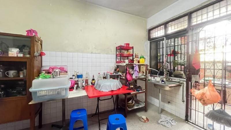 2-storey Terraced House for Sale in Taman Kajang Baru (Kajang) - Dlynie Ooi - Kitchen - PropertyGuru.com.my