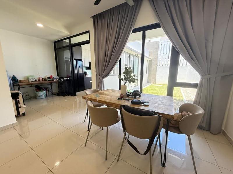 Rumah Kluster untuk Disewa di Sunway City Iskandar Puteri (Iskandar Puteri (Nusajaya)) - Janice Teo - Dining Room - PropertyGuru.com.my