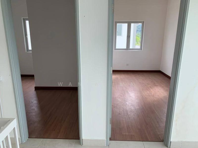 2-storey Terraced House for Rent in Sungai Buloh (Selangor) - Wan Azima - Interior - PropertyGuru.com.my