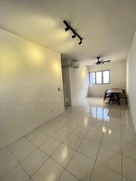Apartment for Rent at Residensi Seri Wahyu - Vincent Lai - Dining Room - PropertyGuru.com.my