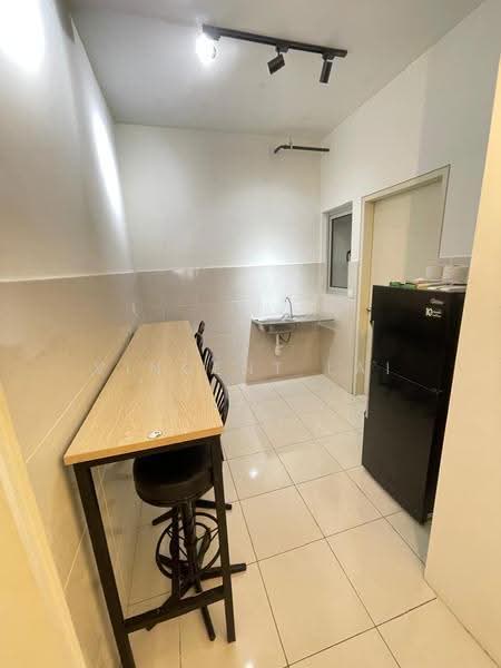 Apartment for Rent at Residensi Seri Wahyu - Vincent Lai - Kitchen - PropertyGuru.com.my