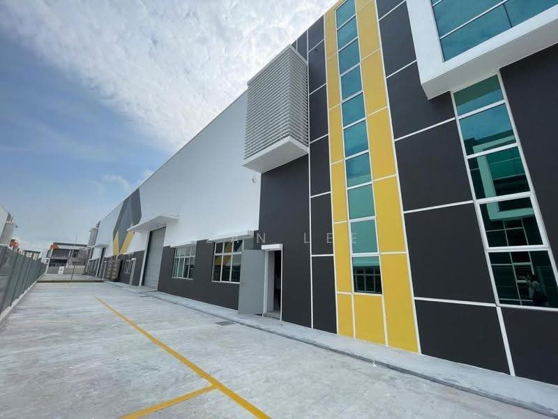 Kilang untuk Disewa di Taman Desa Cemerlang (Ulu Tiram) - Jean Lee - Exterior - PropertyGuru.com.my