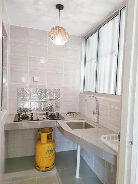 Service Residence for Rent at Brio Setia Walk - Abby Chan - Kitchen - PropertyGuru.com.my