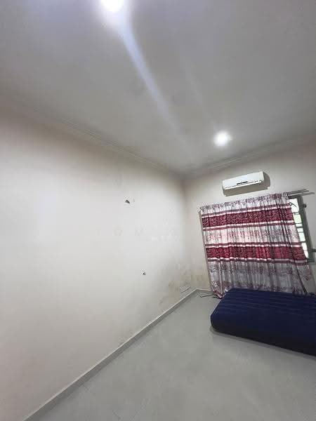 Rumah Teres 1-Tingkat untuk Dijual di Bandar Tasik Puteri (Rawang) - Tom Yip - Bedroom - PropertyGuru.com.my