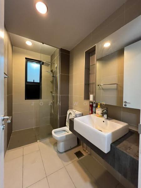 Kediaman Servis untuk Dijual di The Potpourri - Joan Wong - Bathroom - PropertyGuru.com.my