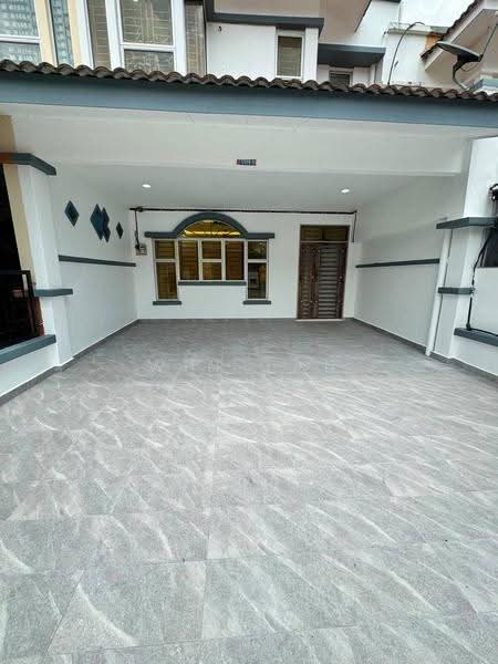 2-storey Terraced House for Sale in Bandar Putra Kulai (Kulai) - Win Tan - Exterior - PropertyGuru.com.my