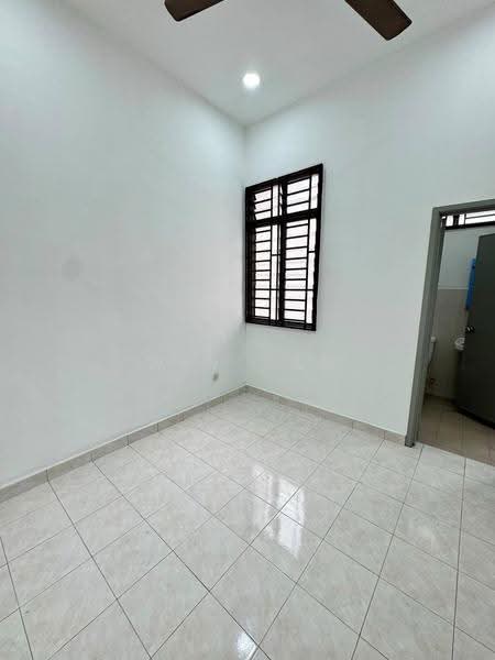 2-storey Terraced House for Sale in Bandar Putra Kulai (Kulai) - Win Tan - Interior - PropertyGuru.com.my