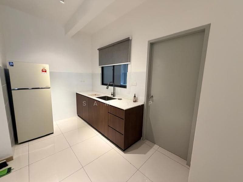 Condominium for Rent at LEA By The Hills - Sam Yap - Kitchen - PropertyGuru.com.my