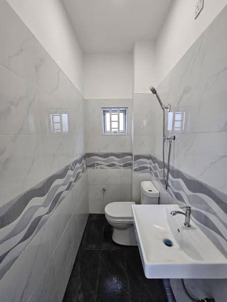 Rumah Teres 2-Tingkat untuk Dijual di Masai (Johor) - Win Tan - Bathroom - PropertyGuru.com.my
