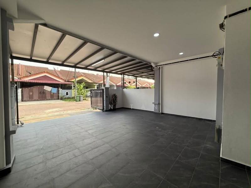 1-storey Terraced House for Sale in Johor Bahru (Johor) - Win Tan - Exterior - PropertyGuru.com.my