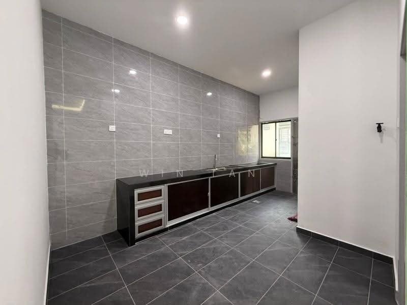 1-storey Terraced House for Sale in Johor Bahru (Johor) - Win Tan - Kitchen - PropertyGuru.com.my