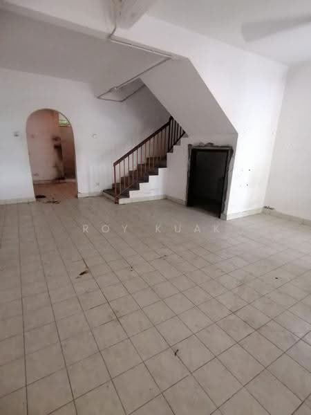 2-storey Terraced House for Sale in Taman Perwira (Simpang Ampat) - Roy Kuak - Interior - PropertyGuru.com.my