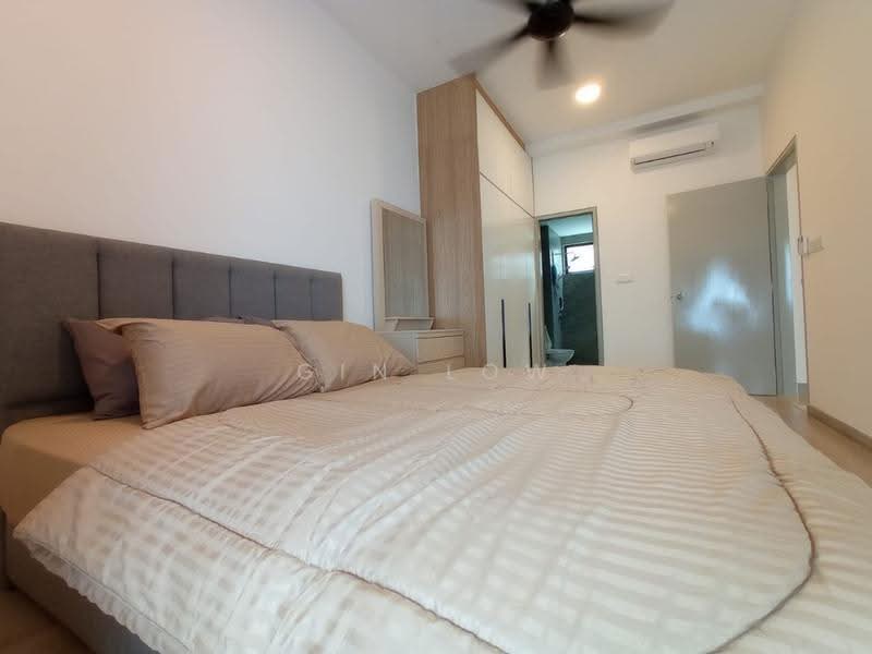 Service Residence for Rent at The Link 2 @ Bukit Jalil (Serviced Residences) - Gin Low - Bedroom - PropertyGuru.com.my
