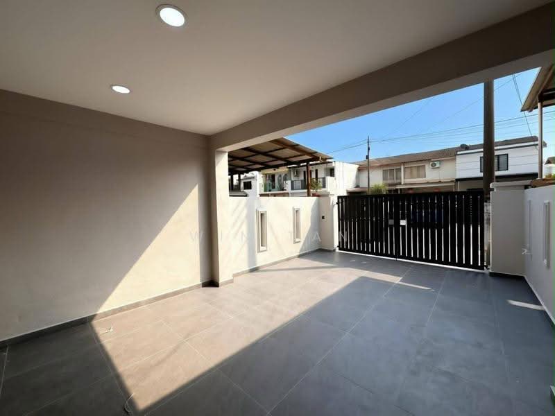 2-storey Terraced House for Sale in Taman Skudai Baru (Skudai) - Win Tan - Exterior - PropertyGuru.com.my