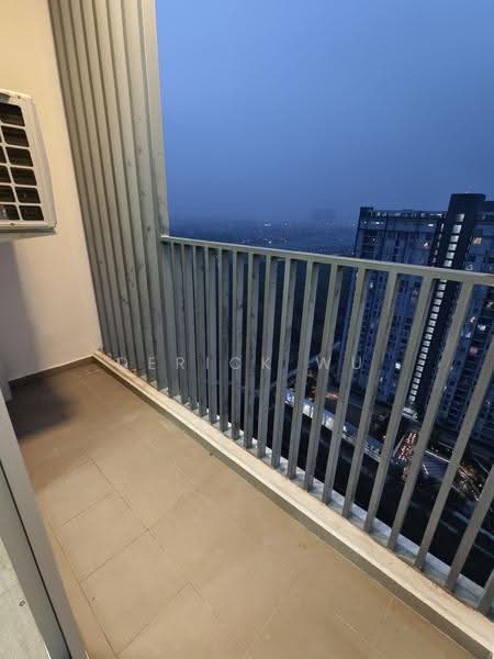 Kondominium untuk Disewa di Lakefront Homes - Derick Wu - Balcony - PropertyGuru.com.my