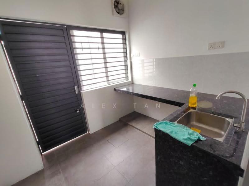 2-storey Terraced House for Rent in Masai (Johor) - ALEX TAN - Kitchen - PropertyGuru.com.my