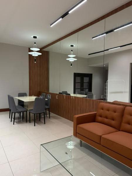 Kondominium untuk Disewa di Mont Kiara Damai Resort Condominium - Kenneth Tee - Dining Room - PropertyGuru.com.my