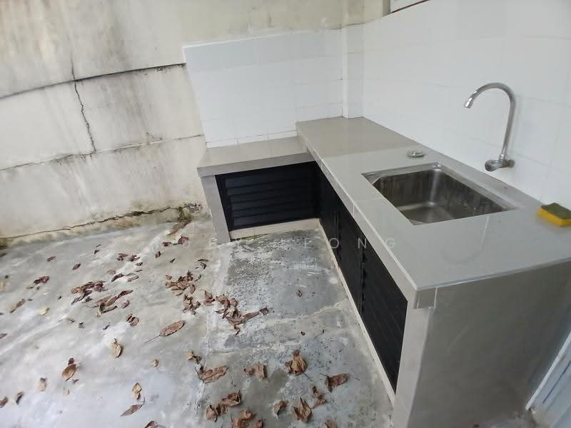 Rumah Bandar untuk Disewa di Kampung Sungai Kayu Ara (Petaling Jaya) - Ruby Leong - Kitchen - PropertyGuru.com.my