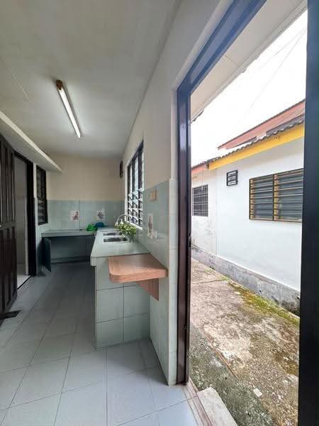 Rumah Teres 1-Tingkat untuk Dijual di Ipoh (Perak) - Ck Nyau - Kitchen - PropertyGuru.com.my