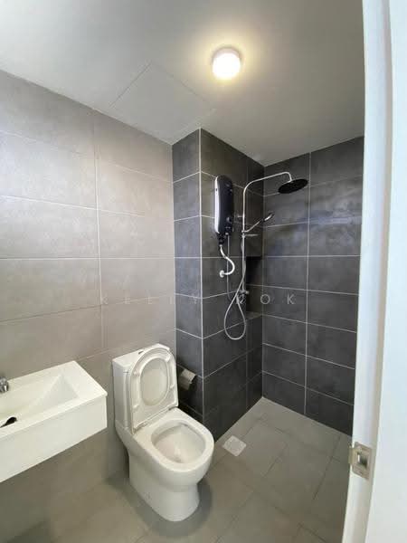 Pangsapuri untuk Disewa di Vista Sentul Residences - Kelly Kok - Bathroom - PropertyGuru.com.my