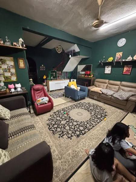 Rumah Teres untuk Disewa di Taman Klang Utama (Kapar) - Max Khor Phor xiong - Living Room - PropertyGuru.com.my