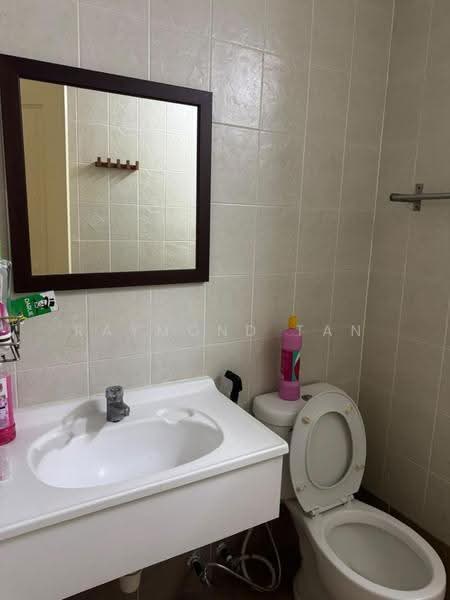 Condominium for Rent at Casa Tropicana - Raymond Tan - Bathroom - PropertyGuru.com.my