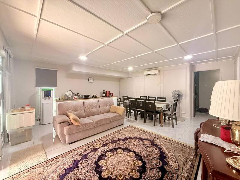 Rumah Banglo untuk Dijual di Ampang (Selangor) - Mahirah . - Living Room - PropertyGuru.com.my