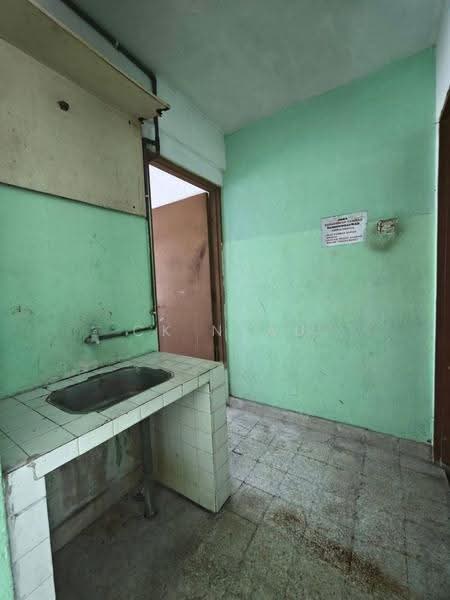 Rumah Teres 2-Tingkat untuk Dijual di Ipoh (Perak) - Ck Nyau - Kitchen - PropertyGuru.com.my