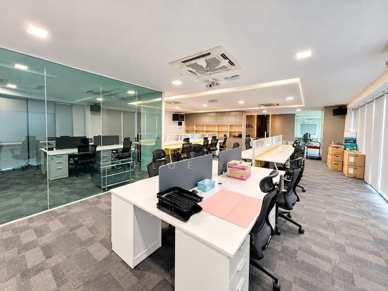Kedai / Pejabat untuk Disewa di Happy Garden (Kuchai Lama) - Chloe Yan - Interior - PropertyGuru.com.my