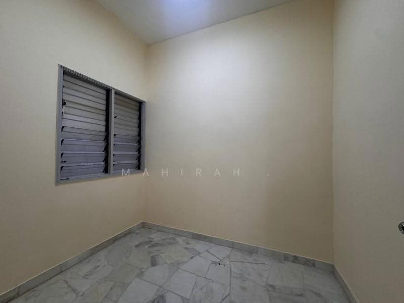 Rumah Teres 2-Tingkat untuk Dijual di Kampung Tunku (Petaling Jaya) - Mahirah . - PropertyGuru.com.my